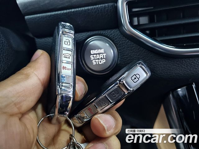 Kia K7 2020 — photo 12