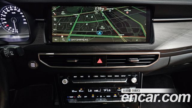 Kia K7 2020 — photo 13