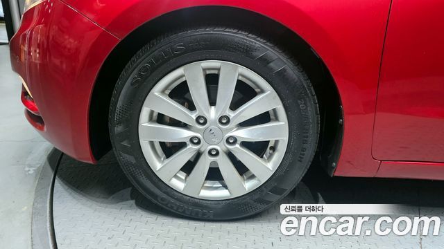Kia K3 2015 — photo 5
