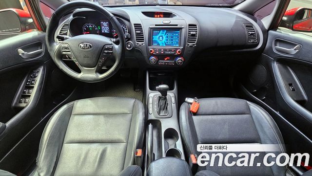 Kia K3 2015 — photo 7