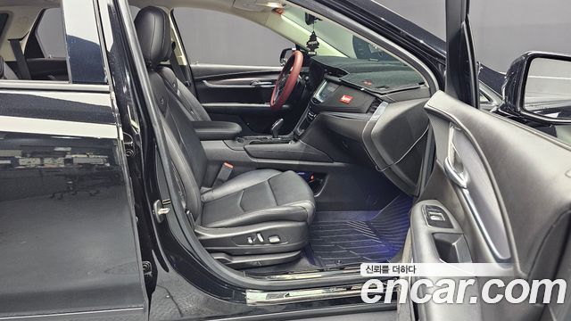Cadillac XT5 2019 — photo 17