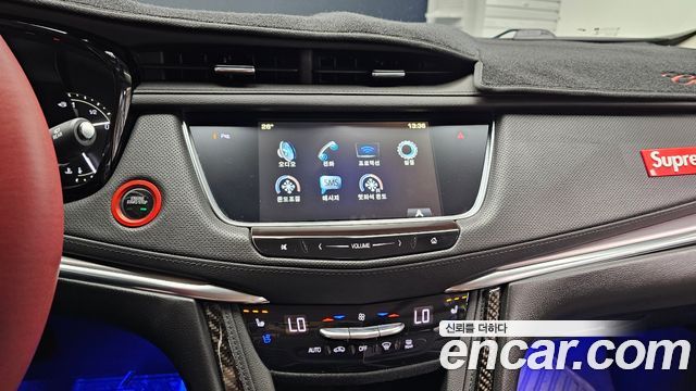 Cadillac XT5 2019 — photo 20