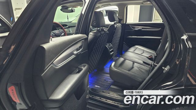 Cadillac XT5 2019 — photo 16