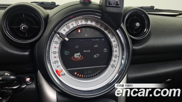 Mini Countryman 2013 — photo 13