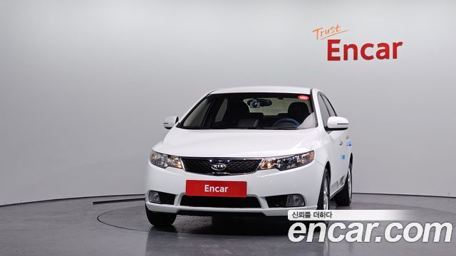 Kia Porte 2013 — photo 3
