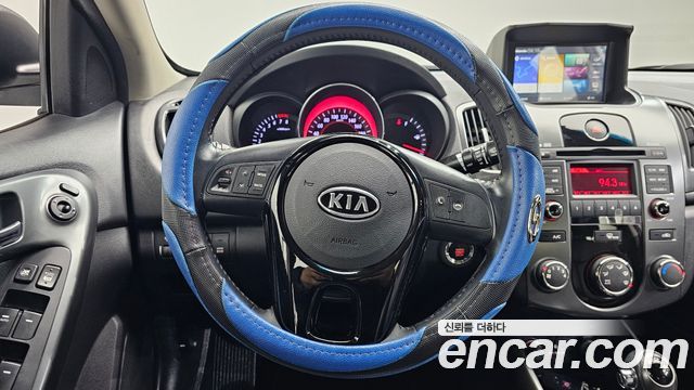 Kia Porte 2013 — photo 19