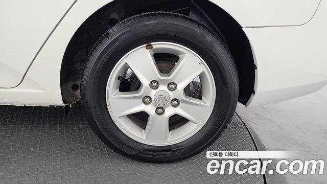 Kia Porte 2013 — photo 7