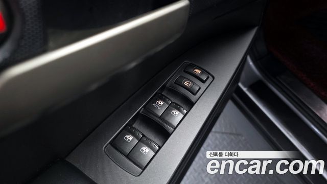 KG Mobility KORANDO 2018 — photo 28
