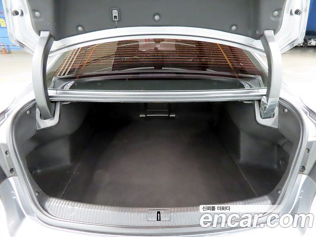 Renault Korea SM6 2016 — photo 17
