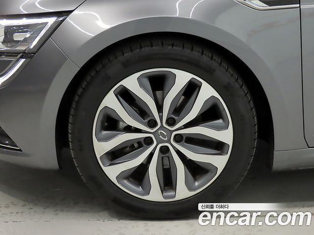 Renault Korea SM6 2016 — photo 20