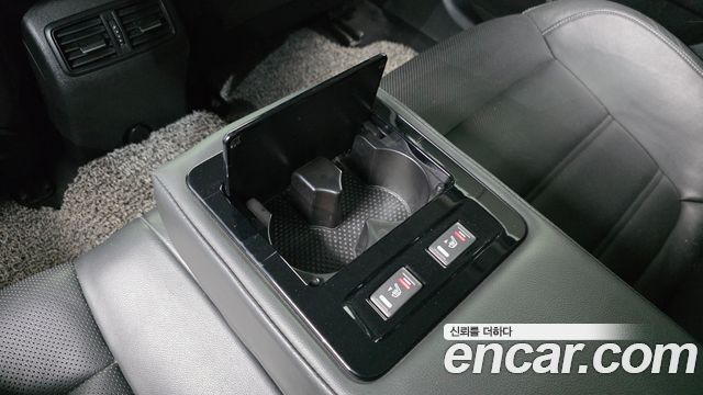 Renault Korea SM6 2016 — photo 24