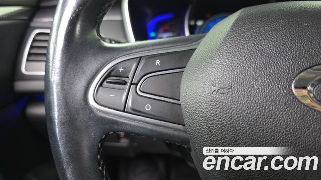 Renault Korea SM6 2016 — photo 31
