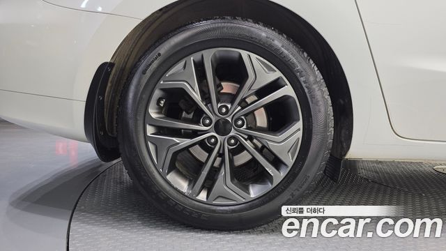 Kia Canival 2017 — photo 5