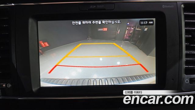 Kia Canival 2017 — photo 21