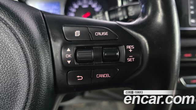 Kia Canival 2017 — photo 26