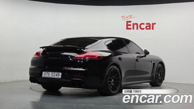 Porsche Panamera 2016 — photo 2