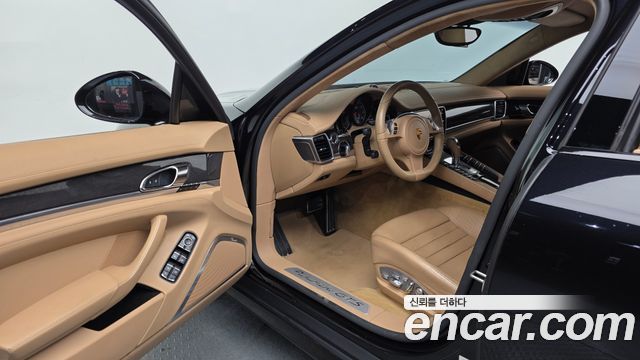 Porsche Panamera 2016 — photo 10