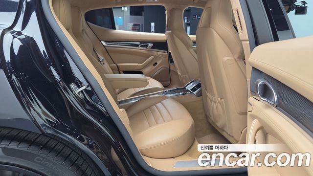 Porsche Panamera 2016 — photo 12