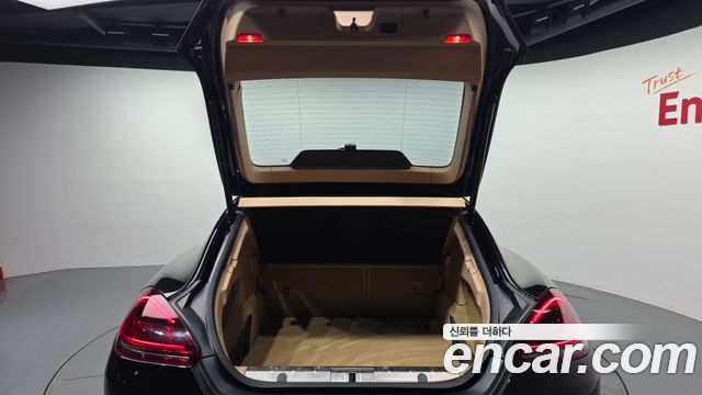 Porsche Panamera 2016 — photo 20