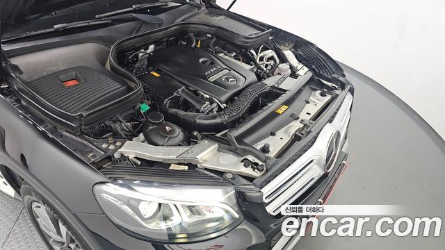 Mercedes-Benz GLC-Class 2019 — photo 6