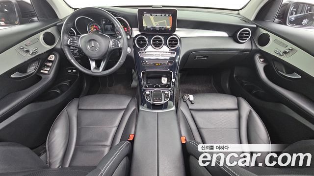 Mercedes-Benz GLC-Class 2019 — photo 7