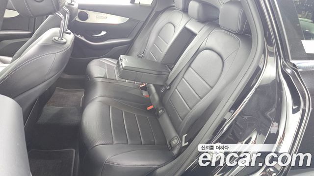 Mercedes-Benz GLC-Class 2019 — photo 12