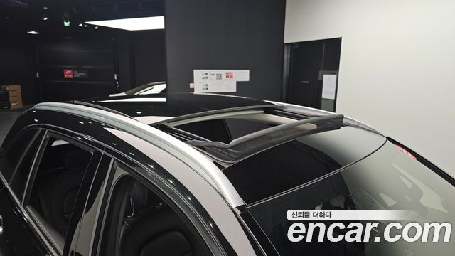 Mercedes-Benz GLC-Class 2019 — photo 20