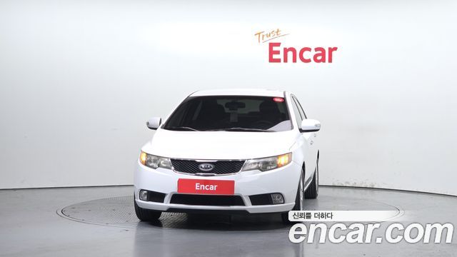 Kia Porte 2009 — photo 3