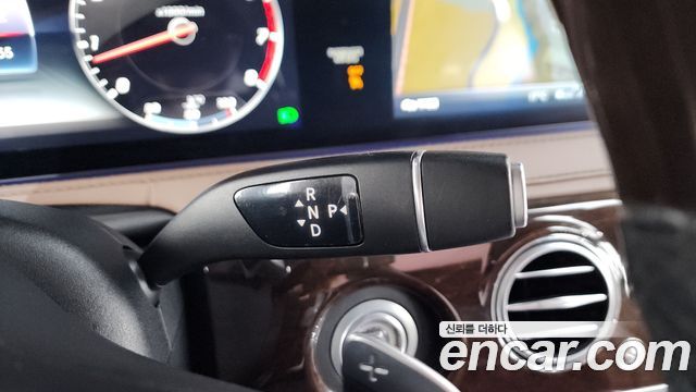 Mercedes-Benz S-Class 2018 — photo 9