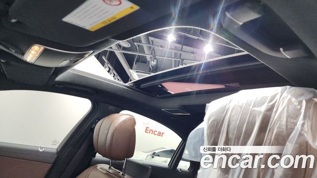 Mercedes-Benz S-Class 2018 — photo 18