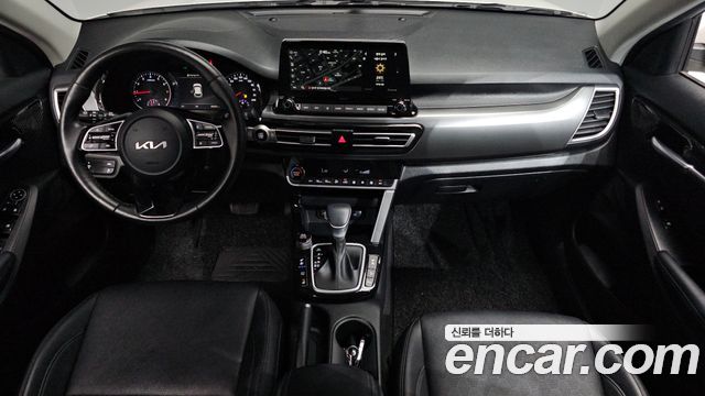 Kia Seltos 2023 — photo 10