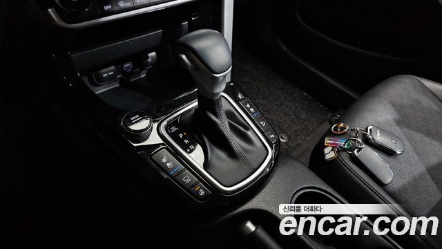 Kia Seltos 2023 — photo 12