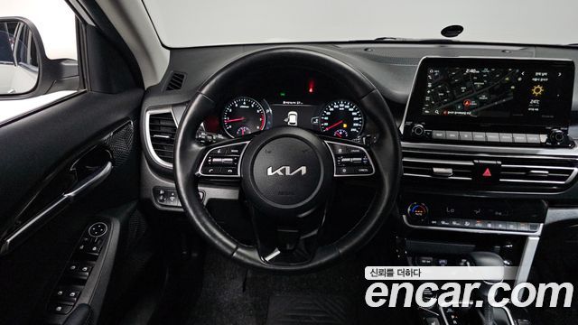 Kia Seltos 2023 — photo 21