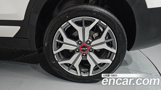 Kia Seltos 2023 — photo 7