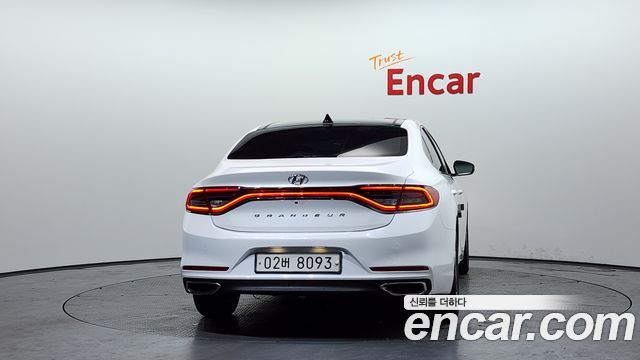 Hyundai Grandeur 2018 — photo 4