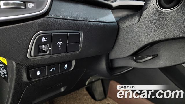 Hyundai Grandeur 2018 — photo 22