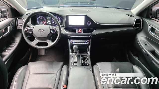 Hyundai Grandeur 2018 — photo 10
