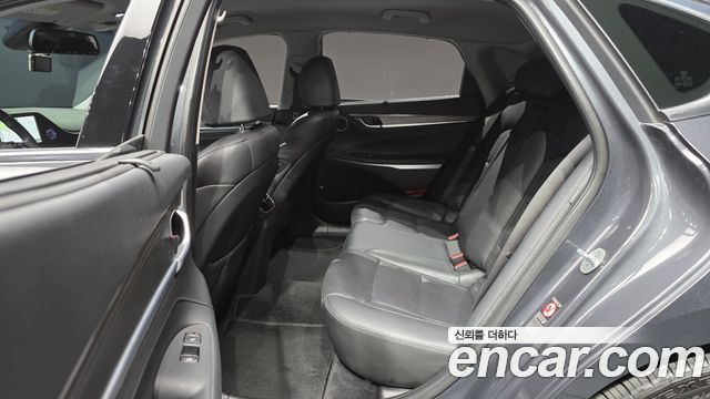 Hyundai Grandeur 2018 — photo 18