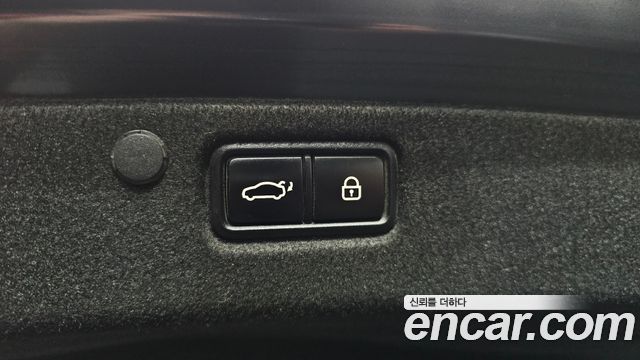 Hyundai Grandeur 2018 — photo 30