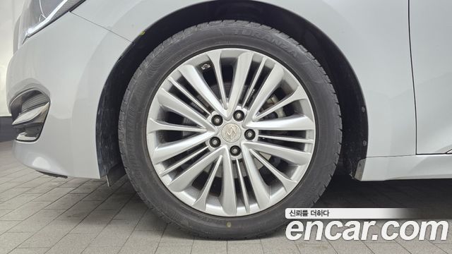 Hyundai Aslan 2015 — photo 5