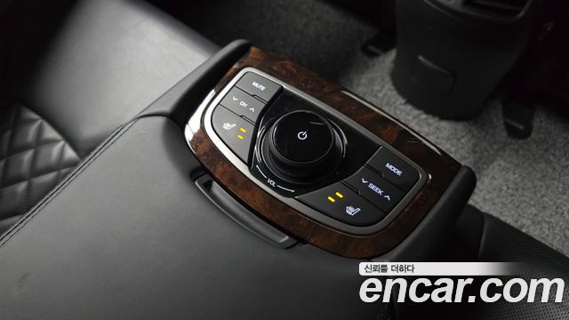 Hyundai Aslan 2015 — photo 19