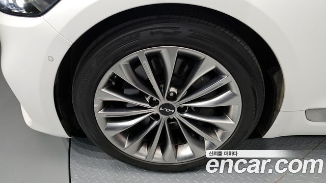 Kia K9 2022 — photo 5
