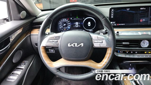 Kia K9 2022 — photo 13