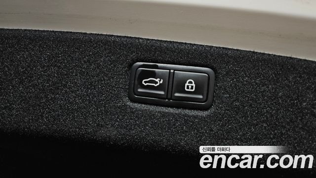 Kia K9 2022 — photo 20