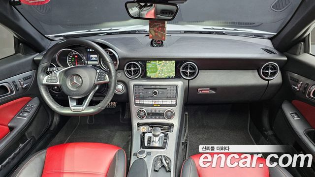 Mercedes-Benz SLC-Class 2017 — photo 7