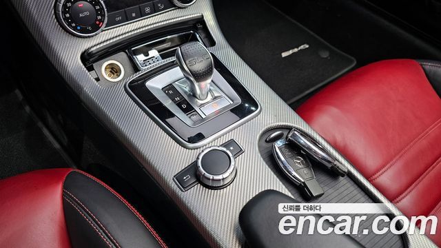 Mercedes-Benz SLC-Class 2017 — photo 9