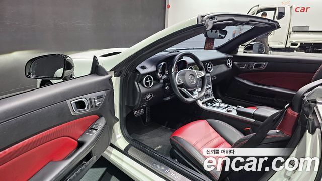 Mercedes-Benz SLC-Class 2017 — photo 10