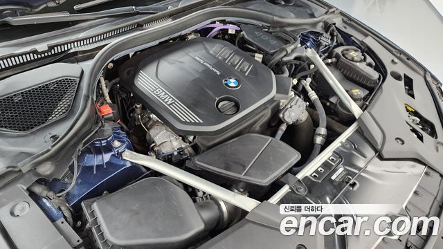 BMW 5-Series 2021 — photo 6