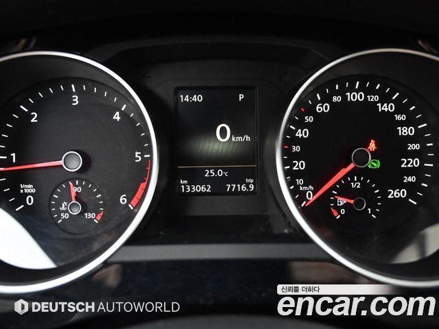 Volkswagen Jetta 2015 — photo 8