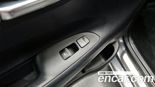 Hyundai Grandeur 2018 — photo 25